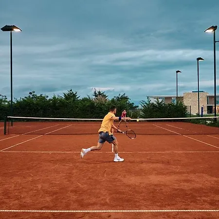 Отель Falkensteiner Family Diadora