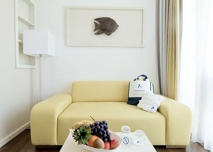 法肯斯特尼狄亚多拉家庭酒店 5*