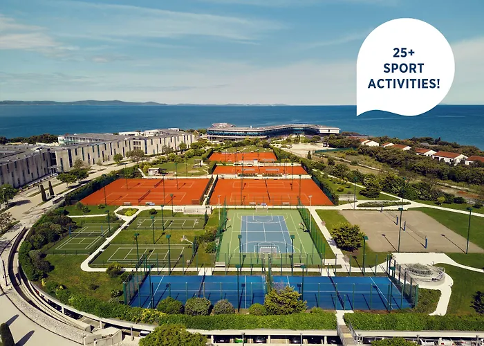 法肯斯特尼狄亚多拉家庭酒店