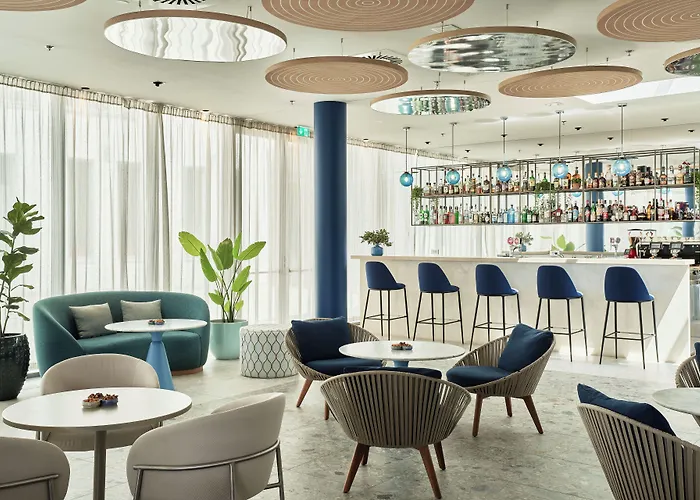 法肯斯特尼狄亚多拉家庭酒店 5*