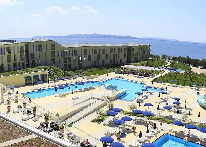 法肯斯特尼狄亚多拉家庭酒店